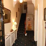Bed & Breakfast Portland House *